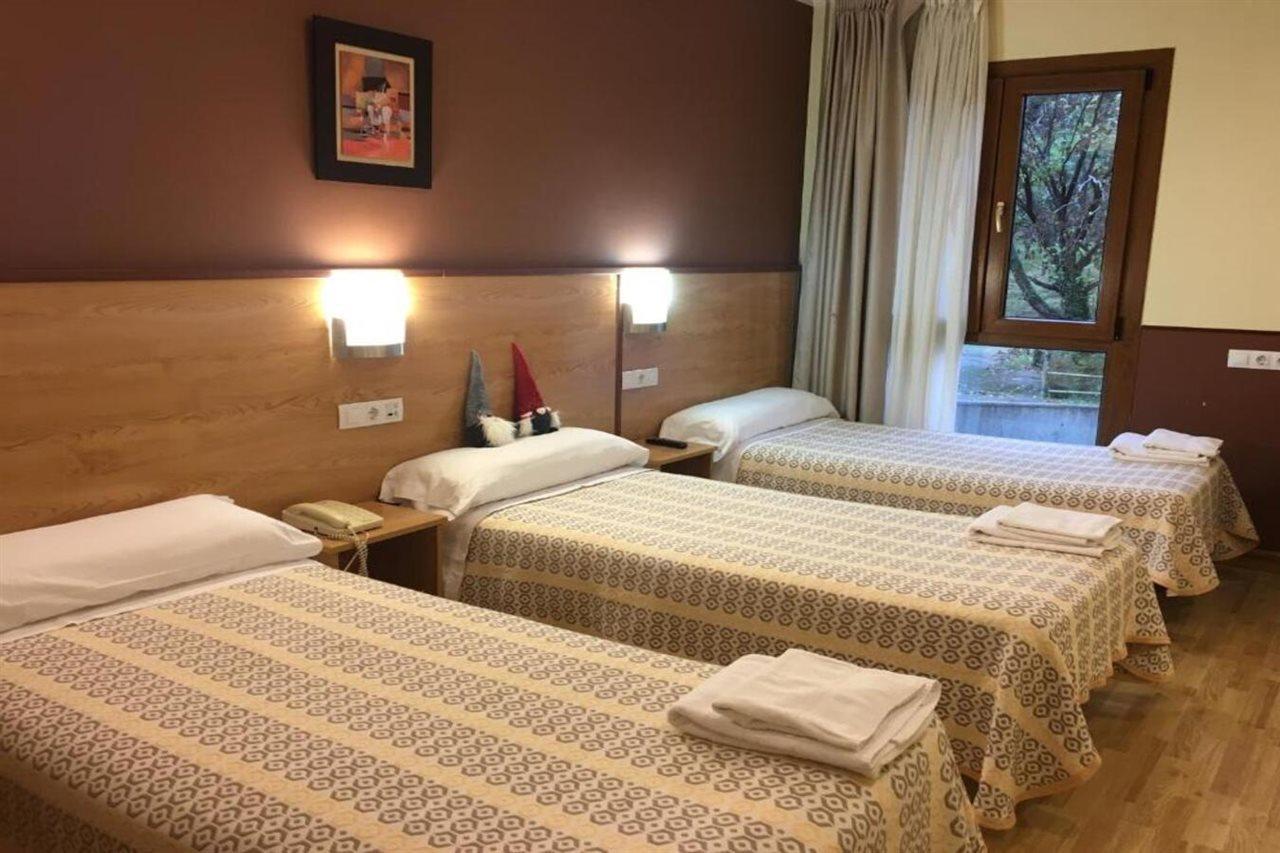 Hotel Santa Cristina 波拉·德莱纳 外观 照片